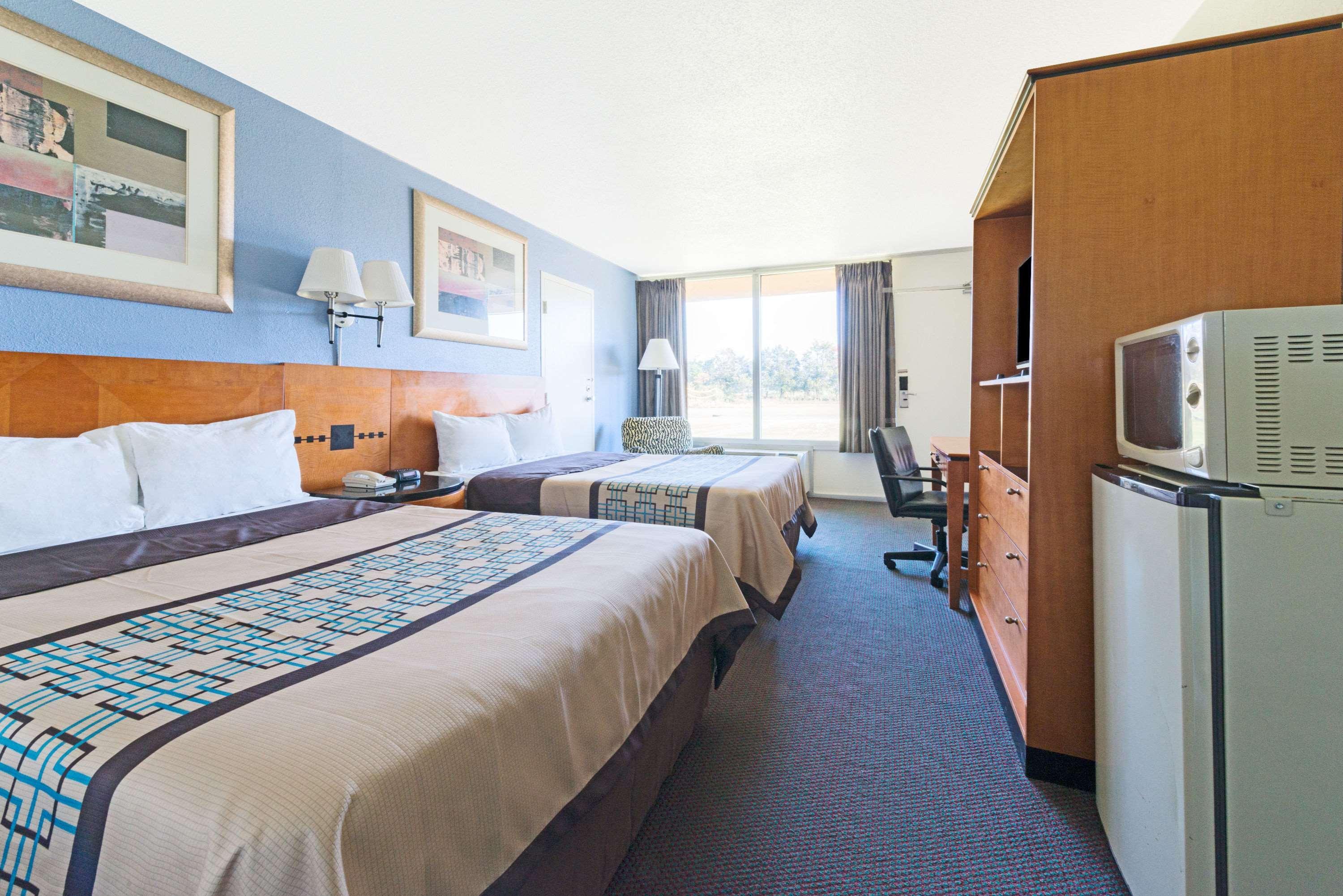 Days Inn By Wyndham Luray Shenandoah Екстер'єр фото