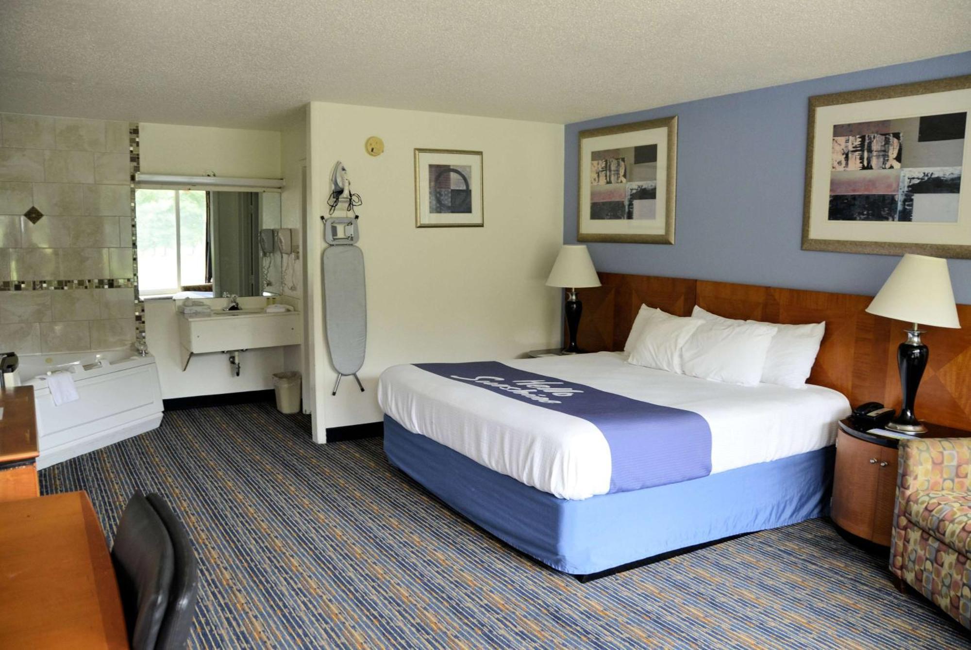 Days Inn By Wyndham Luray Shenandoah Екстер'єр фото