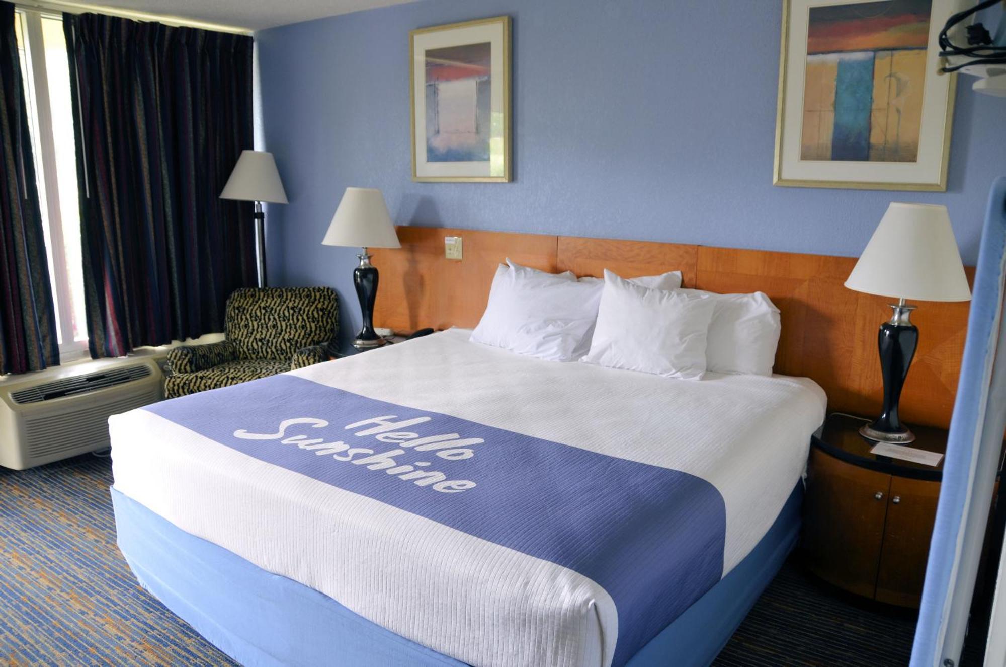 Days Inn By Wyndham Luray Shenandoah Екстер'єр фото