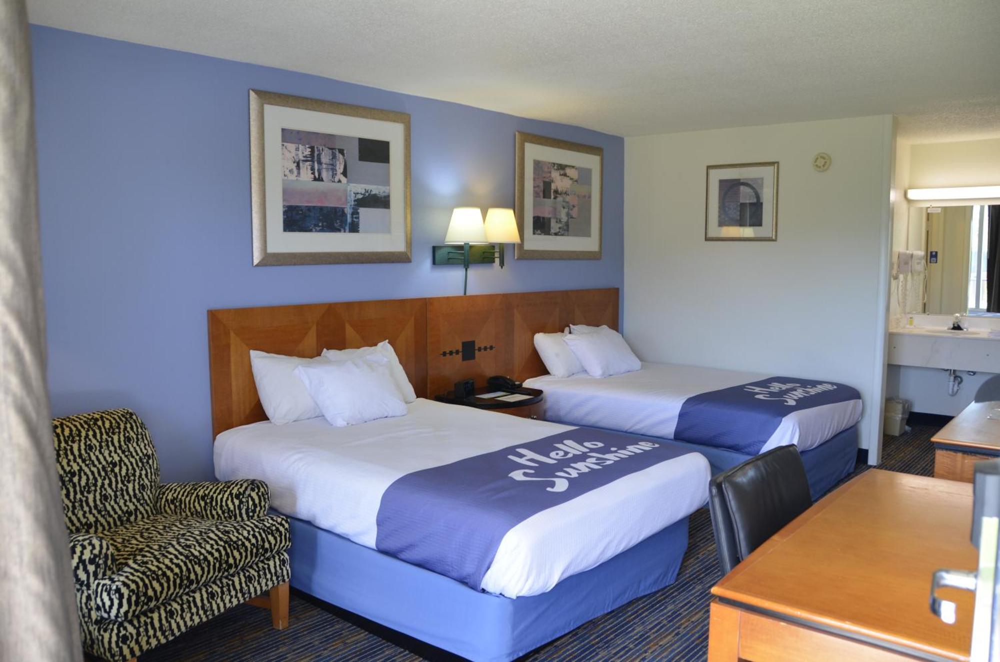 Days Inn By Wyndham Luray Shenandoah Екстер'єр фото