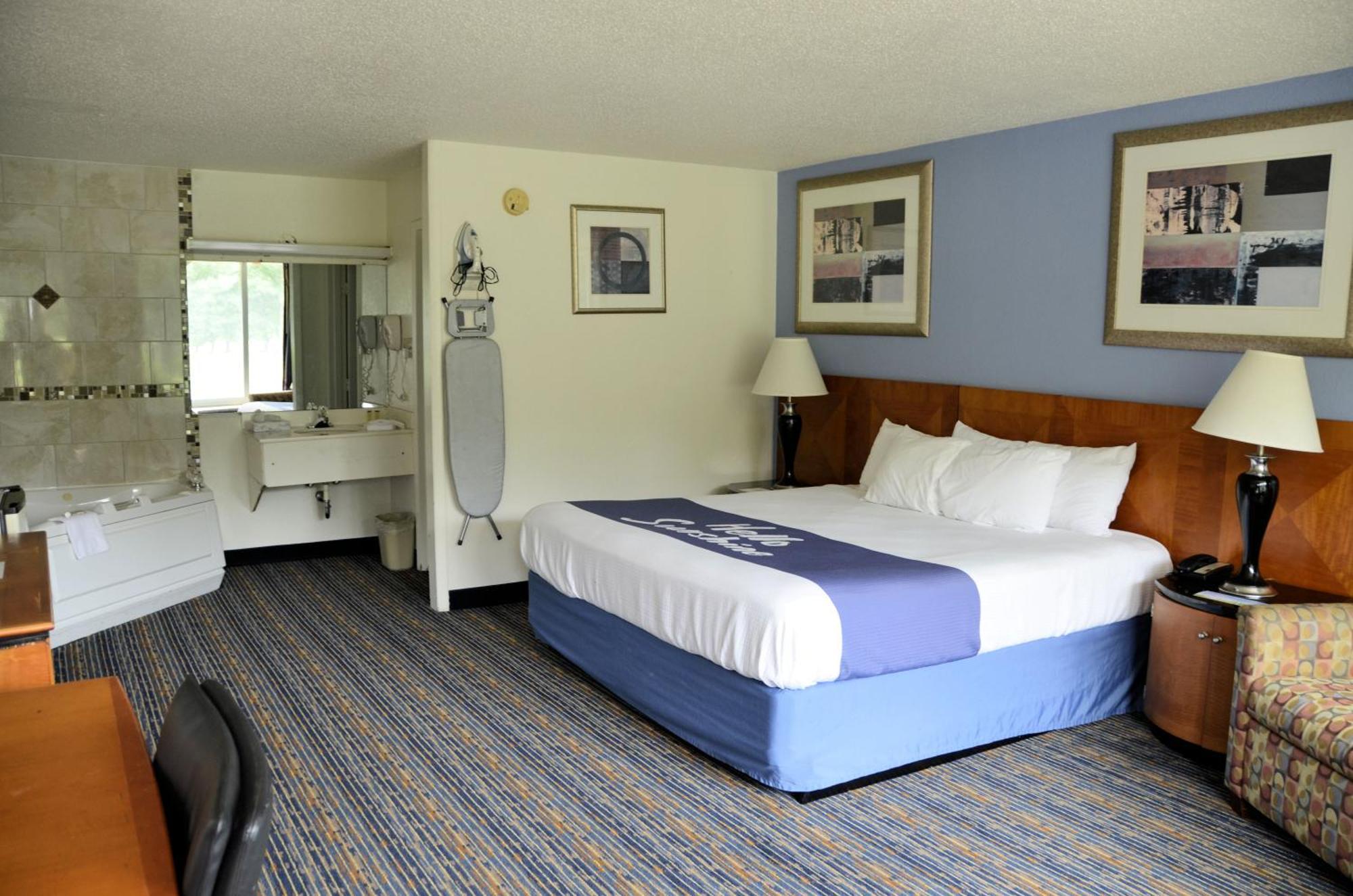 Days Inn By Wyndham Luray Shenandoah Екстер'єр фото